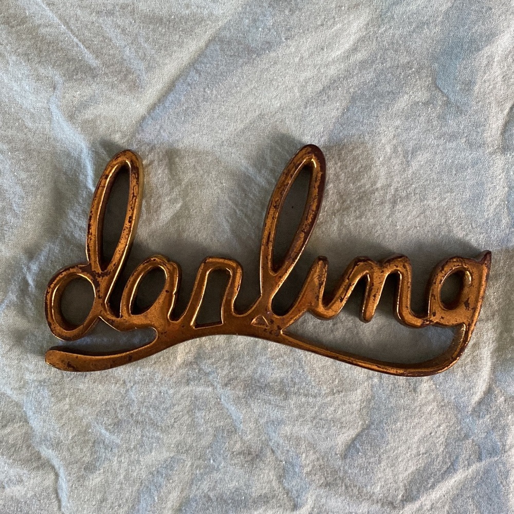 "Darling" Metal Decorative Word
Object! - Picture 2 of 7